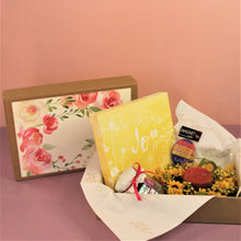 Load image into Gallery viewer, Inspirational Festive Hamper